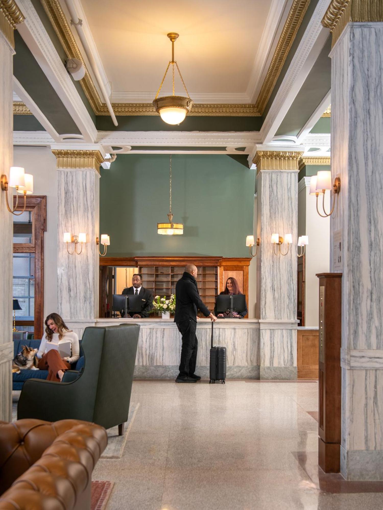 Hotel Petersburg, Tapestry Collection By Hilton Extérieur photo